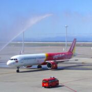 Vietjet expands fleet with an Airbus A321neo ACF aircraft