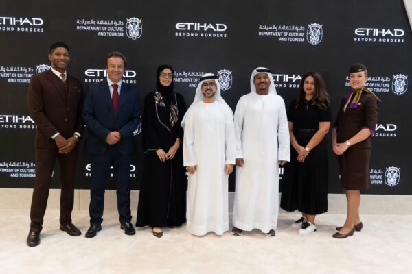 Etihad Airways and the DCT Abu Dhabi celebrate success of ‘Abu Dhabi Stopover Programme’